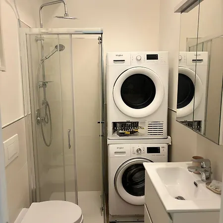 Appartamento Cinihome10 *